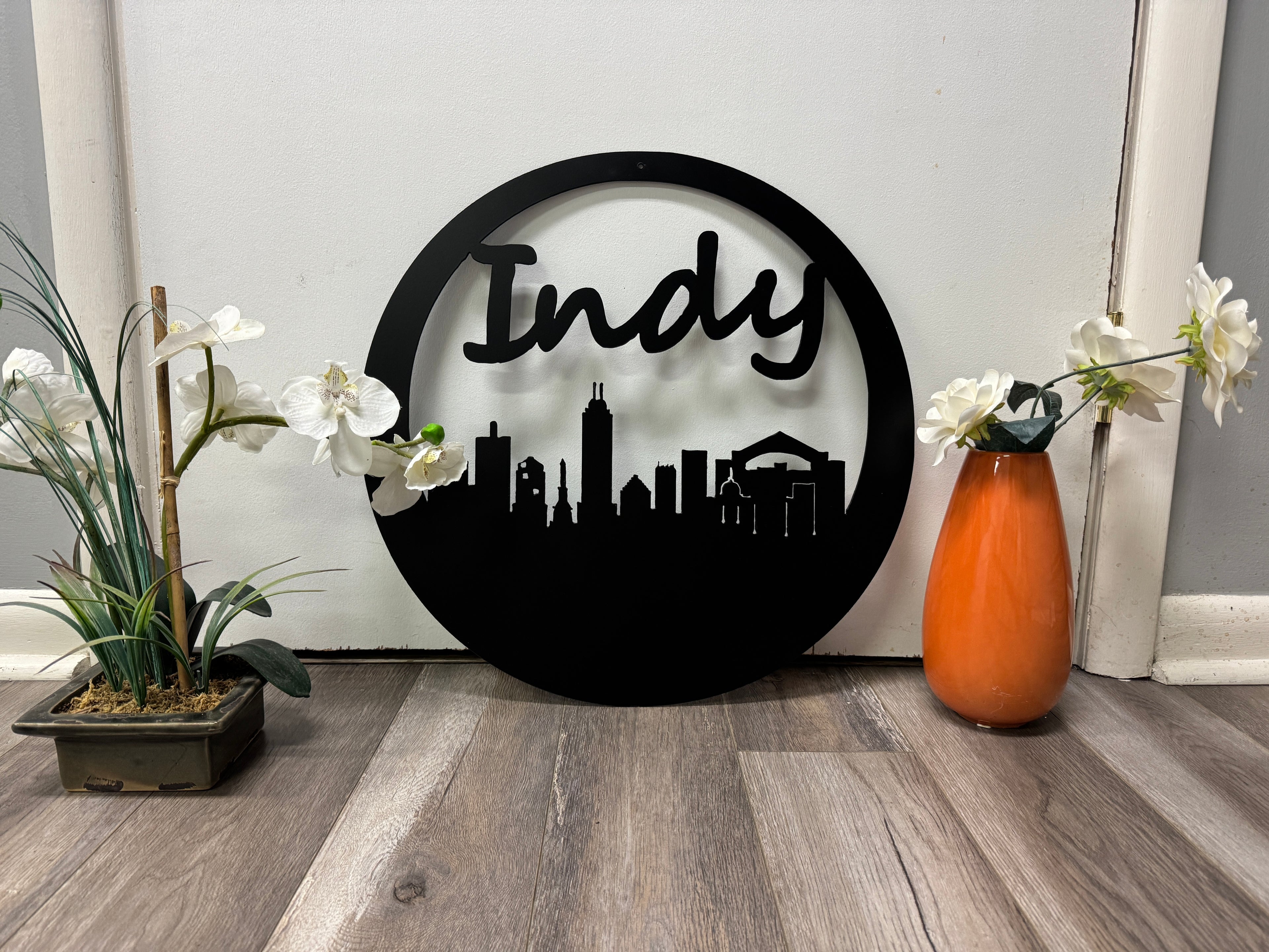 Indy Skyline - Circle Sign